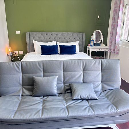 伊家民宿yi Home 志航路一段398號 T'ai-tung Exteriör bild